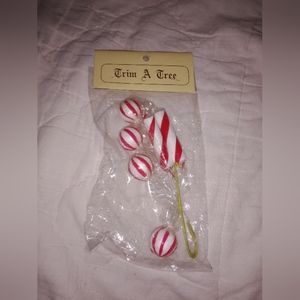 Vintage Christmas Trim A Tree Mini Wire Ornaments New Taiwan R. O. C.